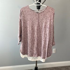 Van Heusen women’s 3/4 sleeve shirt with beautiful back